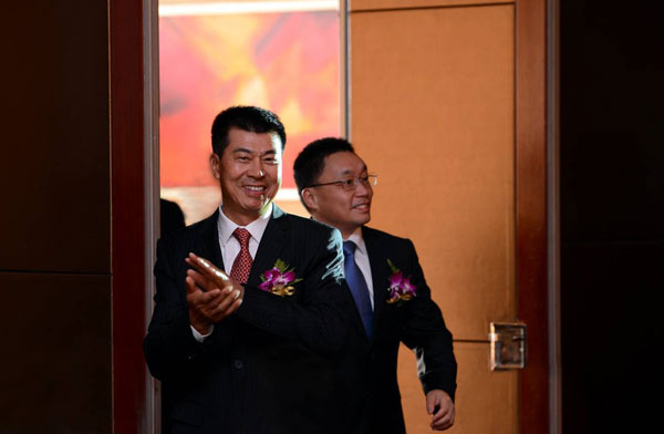 龙工叉车 - 联系